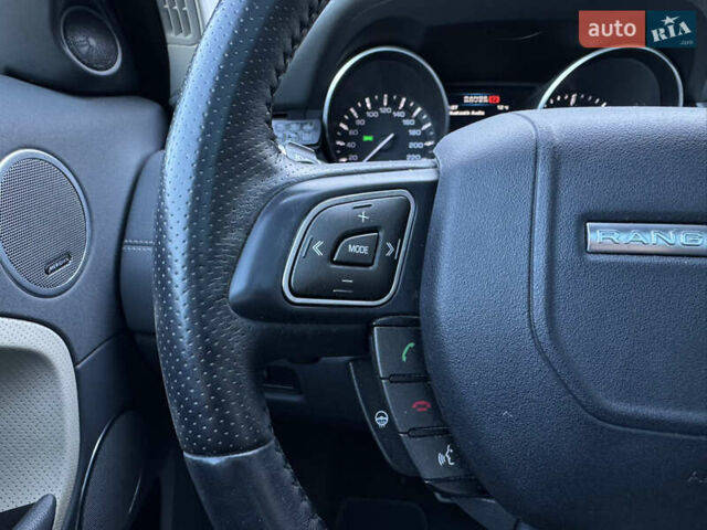 Ленд Ровер Рендж Ровер Эвок 2013 в Киеве на Automoto.ua Белый Ленд Ровер Рендж Ровер Эвок, объемом двигателя 2.18 л и пробегом 124 тыс. км за 18500 $, фото 33 на Automoto.ua