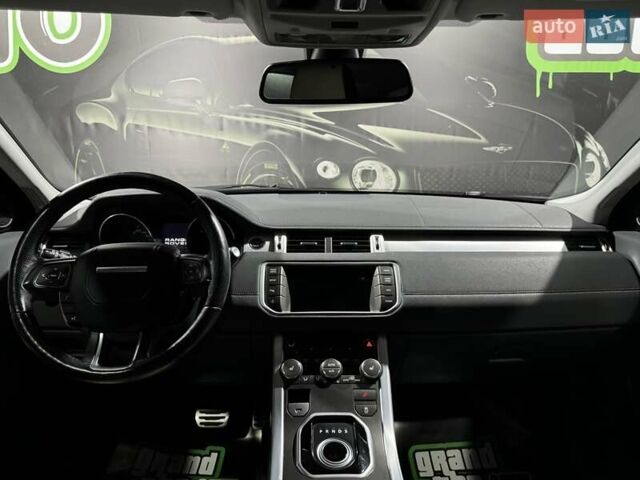 Белый Ленд Ровер Рендж Ровер Эвок, объемом двигателя 2.18 л и пробегом 72 тыс. км за 18999 $, фото 17 на Automoto.ua