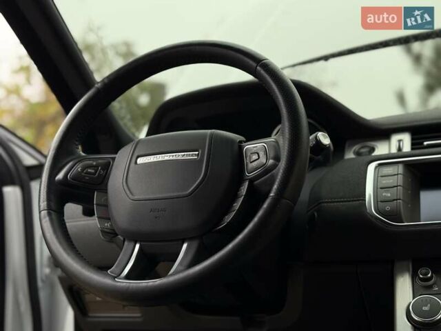 Білий Ленд Ровер Рендж Ровер Евок, об'ємом двигуна 2 л та пробігом 104 тис. км за 16900 $, фото 42 на Automoto.ua