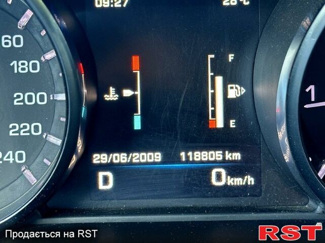 Білий Ленд Ровер Рендж Ровер Евок, об'ємом двигуна 1.9 л та пробігом 132 тис. км за 17500 $, фото 1 на Automoto.ua