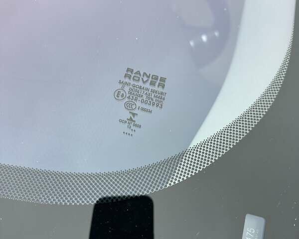 Белый Ленд Ровер Рендж Ровер Эвок, объемом двигателя 2 л и пробегом 178 тыс. км за 13900 $, фото 9 на Automoto.ua