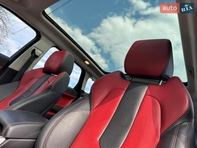 Белый Ленд Ровер Рендж Ровер Эвок, объемом двигателя 2.2 л и пробегом 158 тыс. км за 16500 $, фото 39 на Automoto.ua