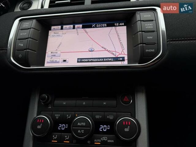 Белый Ленд Ровер Рендж Ровер Эвок, объемом двигателя 2 л и пробегом 104 тыс. км за 18900 $, фото 76 на Automoto.ua