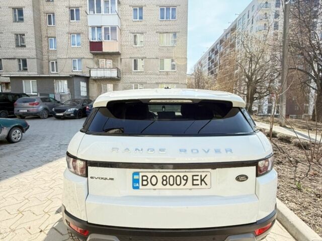 Білий Ленд Ровер Рендж Ровер Евок, об'ємом двигуна 2 л та пробігом 199 тис. км за 15500 $, фото 1 на Automoto.ua