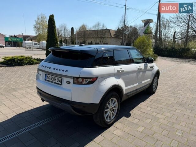 Білий Ленд Ровер Рендж Ровер Евок, об'ємом двигуна 2.18 л та пробігом 187 тис. км за 18200 $, фото 6 на Automoto.ua