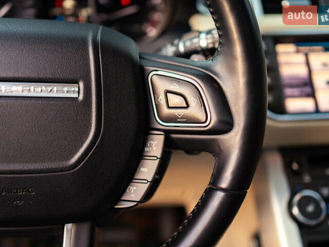 Белый Ленд Ровер Рендж Ровер Эвок, объемом двигателя 2 л и пробегом 73 тыс. км за 17700 $, фото 57 на Automoto.ua