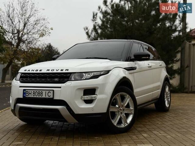 Белый Ленд Ровер Рендж Ровер Эвок, объемом двигателя 2 л и пробегом 104 тыс. км за 18900 $, фото 16 на Automoto.ua
