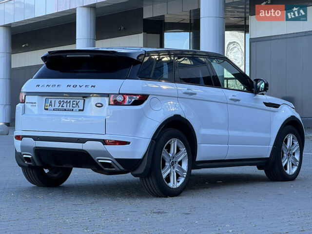 Ленд Ровер Рендж Ровер Эвок 2013 в Киеве на Automoto.ua Белый Ленд Ровер Рендж Ровер Эвок, объемом двигателя 2.18 л и пробегом 124 тыс. км за 18500 $, фото 9 на Automoto.ua