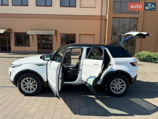 Білий Ленд Ровер Рендж Ровер Евок, об'ємом двигуна 2.18 л та пробігом 187 тис. км за 18200 $, фото 25 на Automoto.ua