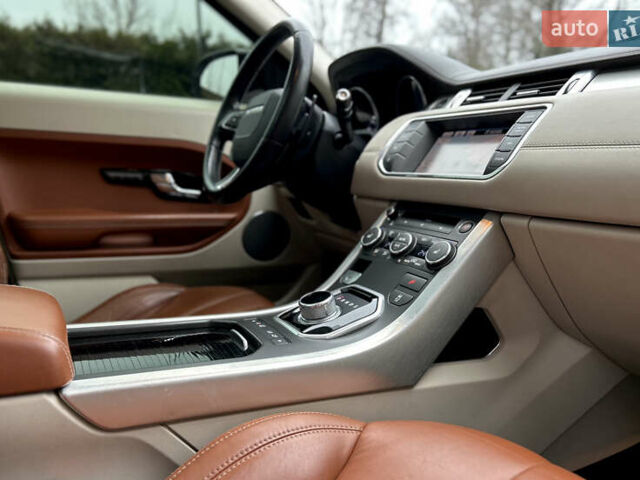 Білий Ленд Ровер Рендж Ровер Евок, об'ємом двигуна 2 л та пробігом 154 тис. км за 14000 $, фото 18 на Automoto.ua