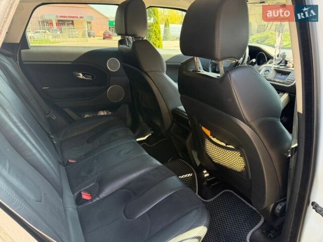 Білий Ленд Ровер Рендж Ровер Евок, об'ємом двигуна 2.18 л та пробігом 187 тис. км за 18200 $, фото 44 на Automoto.ua