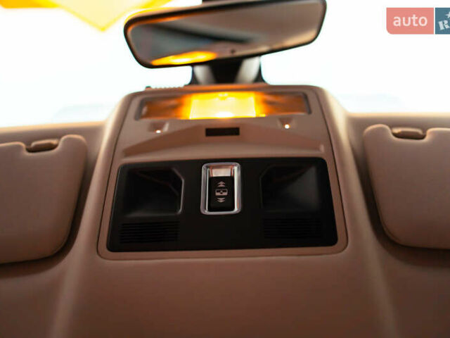 Белый Ленд Ровер Рендж Ровер Эвок, объемом двигателя 2 л и пробегом 73 тыс. км за 17700 $, фото 61 на Automoto.ua