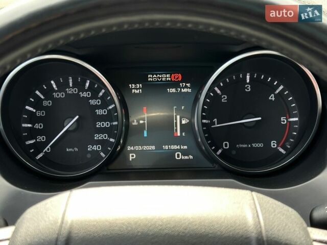 Белый Ленд Ровер Рендж Ровер Эвок, объемом двигателя 2.2 л и пробегом 158 тыс. км за 16500 $, фото 64 на Automoto.ua