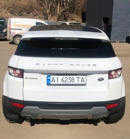 Белый Ленд Ровер Рендж Ровер Эвок, объемом двигателя 2 л и пробегом 245 тыс. км за 16300 $, фото 11 на Automoto.ua