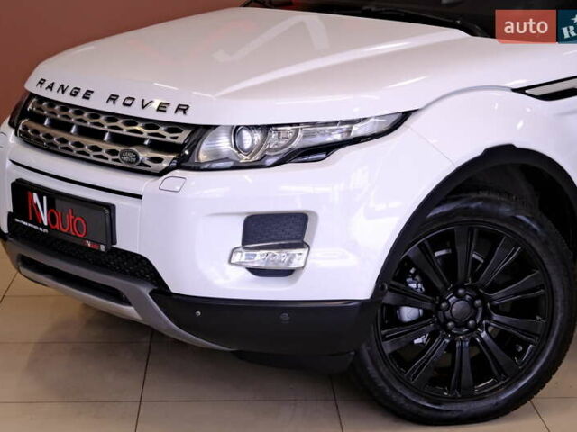 Білий Ленд Ровер Рендж Ровер Евок, об'ємом двигуна 2.2 л та пробігом 187 тис. км за 16900 $, фото 11 на Automoto.ua
