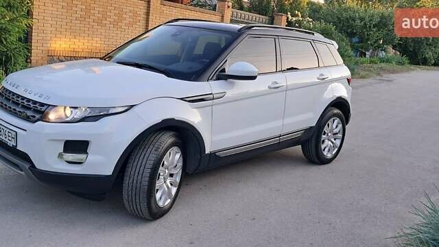 Білий Ленд Ровер Рендж Ровер Евок, об'ємом двигуна 2.18 л та пробігом 185 тис. км за 18000 $, фото 12 на Automoto.ua