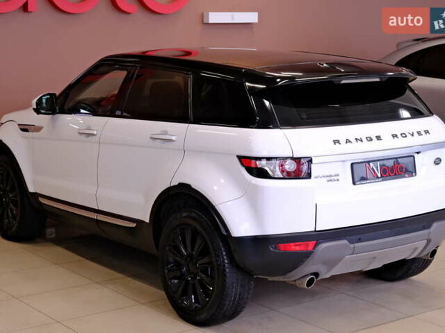 Білий Ленд Ровер Рендж Ровер Евок, об'ємом двигуна 2.2 л та пробігом 187 тис. км за 16900 $, фото 15 на Automoto.ua