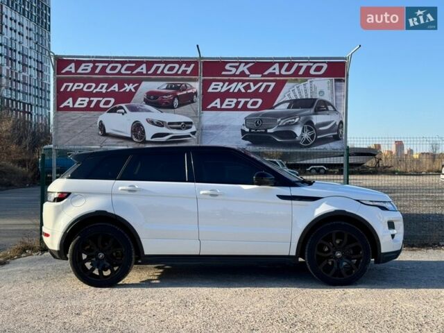 Белый Ленд Ровер Рендж Ровер Эвок, объемом двигателя 2 л и пробегом 135 тыс. км за 15500 $, фото 4 на Automoto.ua