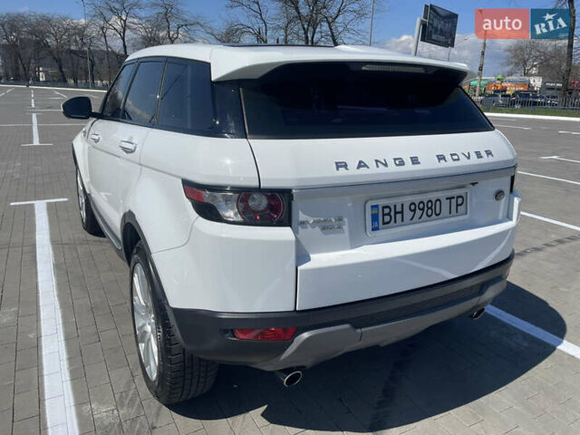 Білий Ленд Ровер Рендж Ровер Евок, об'ємом двигуна 2.18 л та пробігом 152 тис. км за 21000 $, фото 11 на Automoto.ua