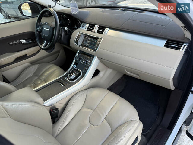 Белый Ленд Ровер Рендж Ровер Эвок, объемом двигателя 2.2 л и пробегом 115 тыс. км за 18999 $, фото 72 на Automoto.ua