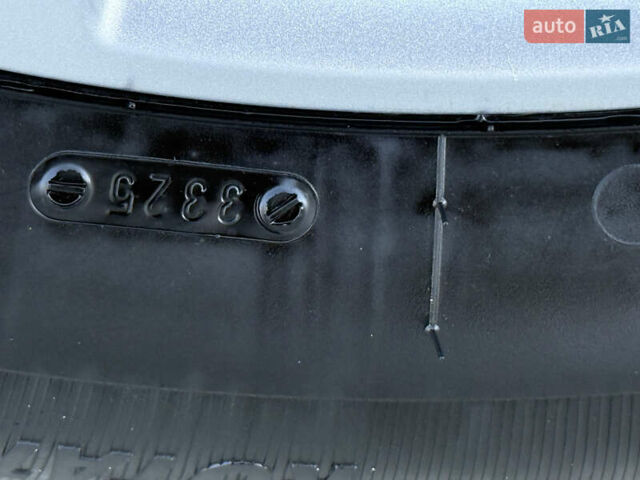 Белый Ленд Ровер Рендж Ровер Эвок, объемом двигателя 2.2 л и пробегом 115 тыс. км за 18999 $, фото 31 на Automoto.ua