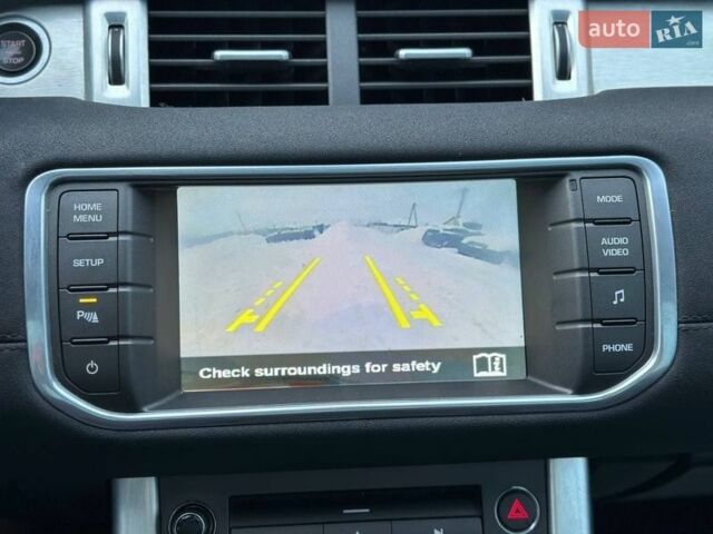 Білий Ленд Ровер Рендж Ровер Евок, об'ємом двигуна 2 л та пробігом 199 тис. км за 11900 $, фото 5 на Automoto.ua