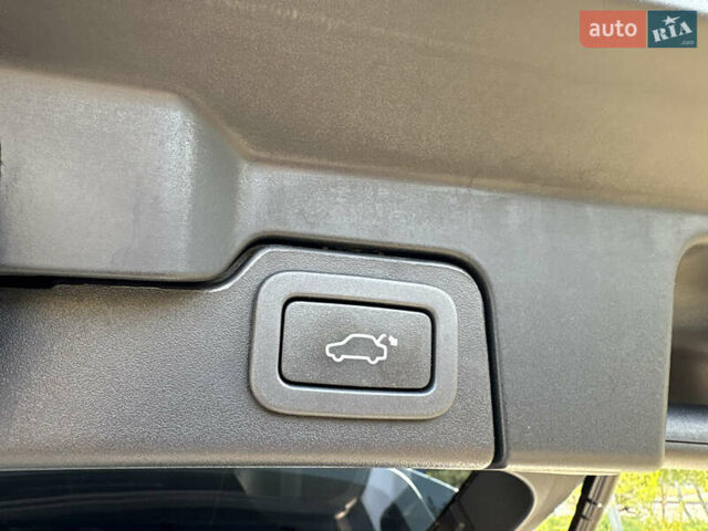 Білий Ленд Ровер Рендж Ровер Евок, об'ємом двигуна 2.18 л та пробігом 144 тис. км за 21499 $, фото 16 на Automoto.ua