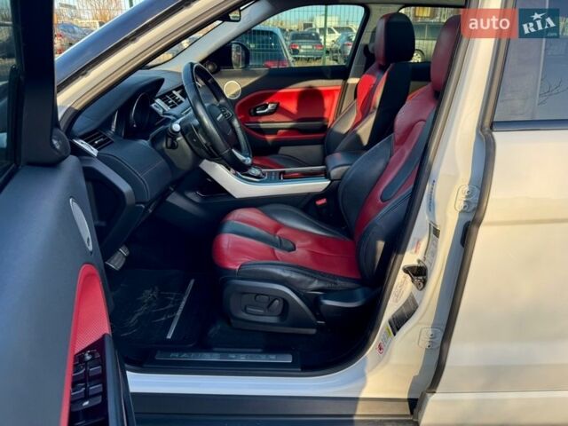 Белый Ленд Ровер Рендж Ровер Эвок, объемом двигателя 2 л и пробегом 135 тыс. км за 15500 $, фото 14 на Automoto.ua