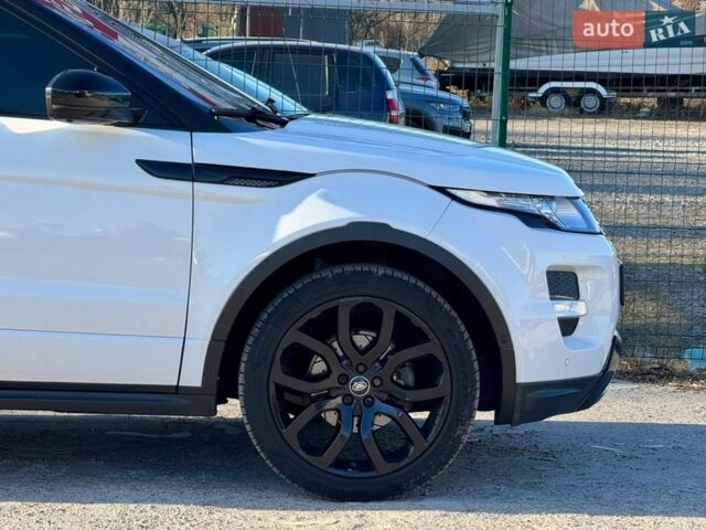 Белый Ленд Ровер Рендж Ровер Эвок, объемом двигателя 2 л и пробегом 135 тыс. км за 15500 $, фото 72 на Automoto.ua