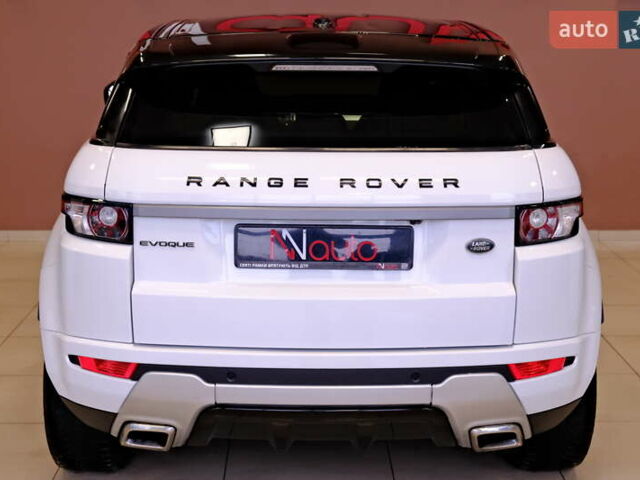Білий Ленд Ровер Рендж Ровер Евок, об'ємом двигуна 2 л та пробігом 127 тис. км за 14900 $, фото 12 на Automoto.ua