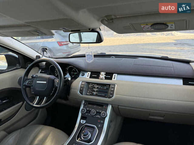 Белый Ленд Ровер Рендж Ровер Эвок, объемом двигателя 2.2 л и пробегом 115 тыс. км за 18999 $, фото 66 на Automoto.ua