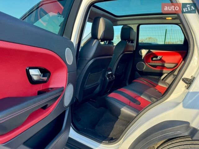 Белый Ленд Ровер Рендж Ровер Эвок, объемом двигателя 2 л и пробегом 135 тыс. км за 15500 $, фото 19 на Automoto.ua