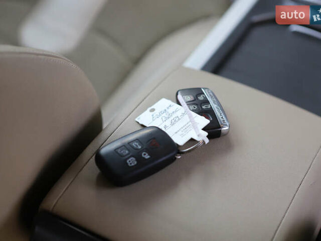 Білий Ленд Ровер Рендж Ровер Евок, об'ємом двигуна 2.18 л та пробігом 108 тис. км за 18999 $, фото 107 на Automoto.ua