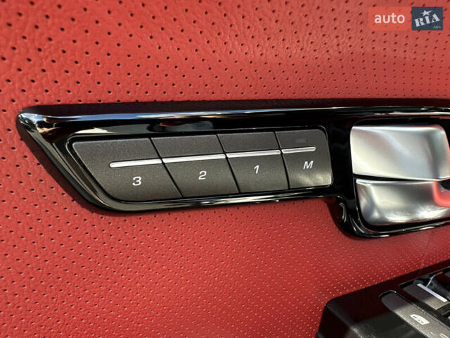 Белый Ленд Ровер Рендж Ровер Эвок, объемом двигателя 2.18 л и пробегом 144 тыс. км за 20900 $, фото 9 на Automoto.ua