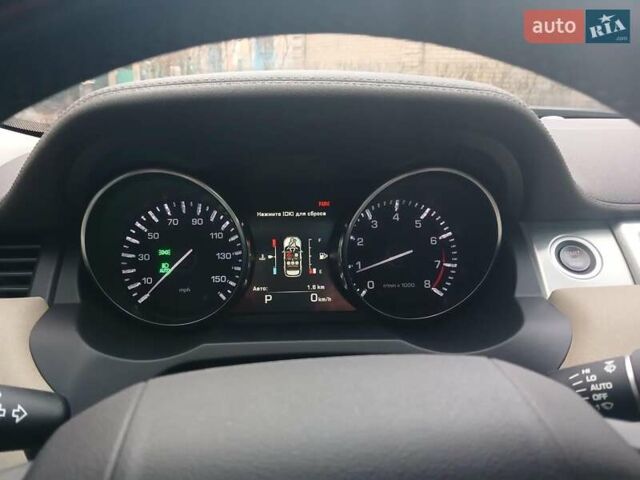 Білий Ленд Ровер Рендж Ровер Евок, об'ємом двигуна 2 л та пробігом 128 тис. км за 16990 $, фото 13 на Automoto.ua