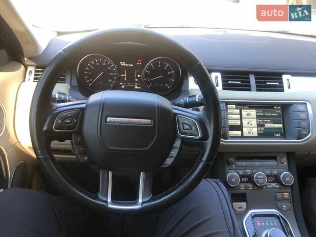 Белый Ленд Ровер Рендж Ровер Эвок, объемом двигателя 2 л и пробегом 245 тыс. км за 16300 $, фото 53 на Automoto.ua