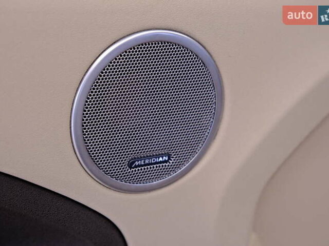 Білий Ленд Ровер Рендж Ровер Евок, об'ємом двигуна 2 л та пробігом 127 тис. км за 14900 $, фото 26 на Automoto.ua