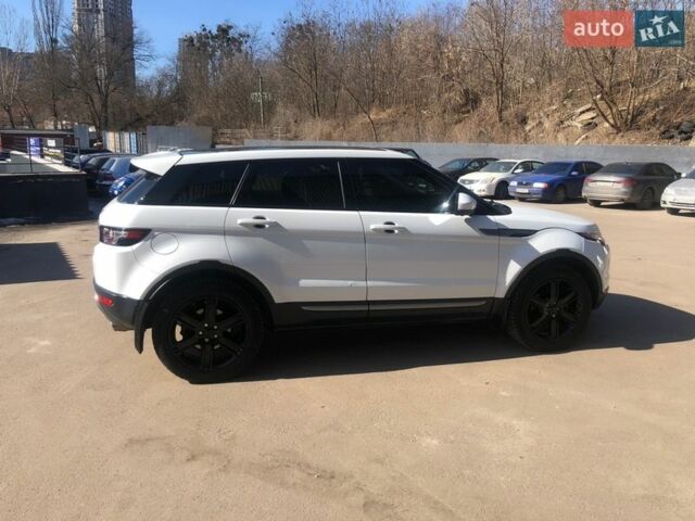 Белый Ленд Ровер Рендж Ровер Эвок, объемом двигателя 2 л и пробегом 245 тыс. км за 16300 $, фото 15 на Automoto.ua