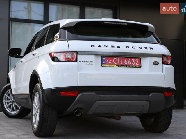 Білий Ленд Ровер Рендж Ровер Евок, об'ємом двигуна 2.18 л та пробігом 108 тис. км за 18999 $, фото 33 на Automoto.ua