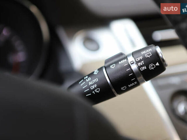 Белый Ленд Ровер Рендж Ровер Эвок, объемом двигателя 2.18 л и пробегом 108 тыс. км за 18999 $, фото 78 на Automoto.ua