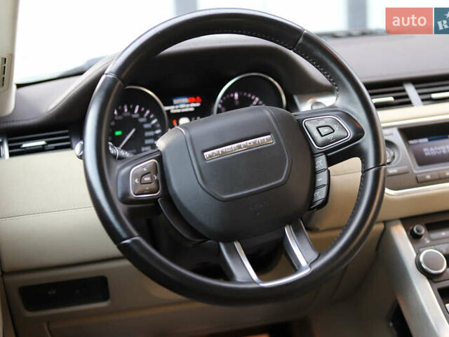 Білий Ленд Ровер Рендж Ровер Евок, об'ємом двигуна 2.18 л та пробігом 108 тис. км за 18999 $, фото 94 на Automoto.ua