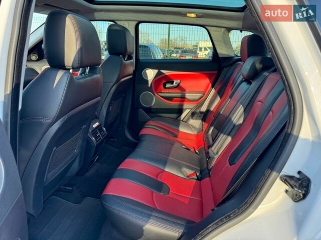 Белый Ленд Ровер Рендж Ровер Эвок, объемом двигателя 2 л и пробегом 135 тыс. км за 15500 $, фото 18 на Automoto.ua