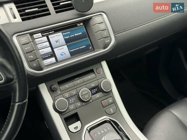 Білий Ленд Ровер Рендж Ровер Евок, об'ємом двигуна 0 л та пробігом 133 тис. км за 19999 $, фото 15 на Automoto.ua