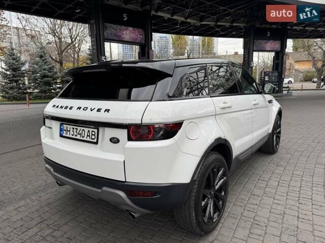 Белый Ленд Ровер Рендж Ровер Эвок, объемом двигателя 2 л и пробегом 110 тыс. км за 15500 $, фото 4 на Automoto.ua