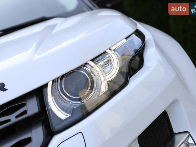 Белый Ленд Ровер Рендж Ровер Эвок, объемом двигателя 2.18 л и пробегом 108 тыс. км за 18999 $, фото 16 на Automoto.ua