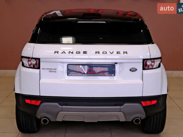 Білий Ленд Ровер Рендж Ровер Евок, об'ємом двигуна 2.2 л та пробігом 187 тис. км за 16900 $, фото 13 на Automoto.ua
