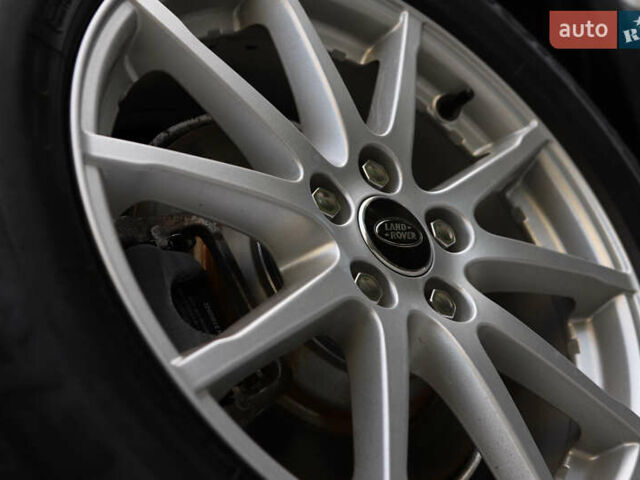 Білий Ленд Ровер Рендж Ровер Евок, об'ємом двигуна 2.18 л та пробігом 108 тис. км за 18999 $, фото 64 на Automoto.ua