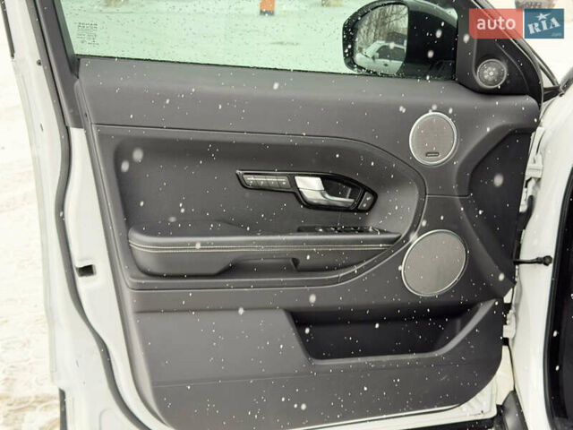 Білий Ленд Ровер Рендж Ровер Евок, об'ємом двигуна 0 л та пробігом 133 тис. км за 19999 $, фото 10 на Automoto.ua