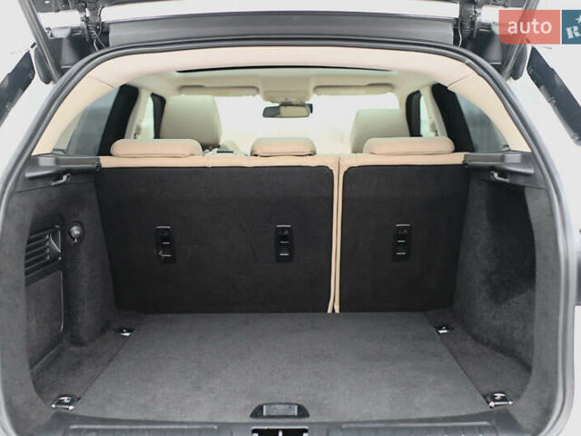 Білий Ленд Ровер Рендж Ровер Евок, об'ємом двигуна 2.2 л та пробігом 110 тис. км за 21000 $, фото 58 на Automoto.ua