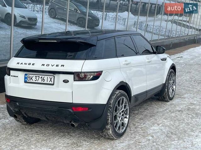 Белый Ленд Ровер Рендж Ровер Эвок, объемом двигателя 2 л и пробегом 125 тыс. км за 17900 $, фото 3 на Automoto.ua
